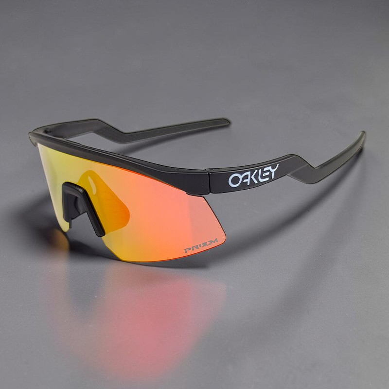 Gafas de sol deportivas OakGlasses Hydra con montura negra y lentes Prizm de espejo naranja