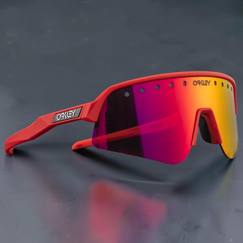 Gafas de sol deportivas OakGlasses Sutro Lite Sweep con montura roja mate y lente de espejo degradada