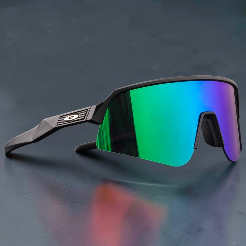 Gafas de sol deportivas OakGlasses Sutro Lite Sweep con montura negra y lentes de espejo verde y violeta