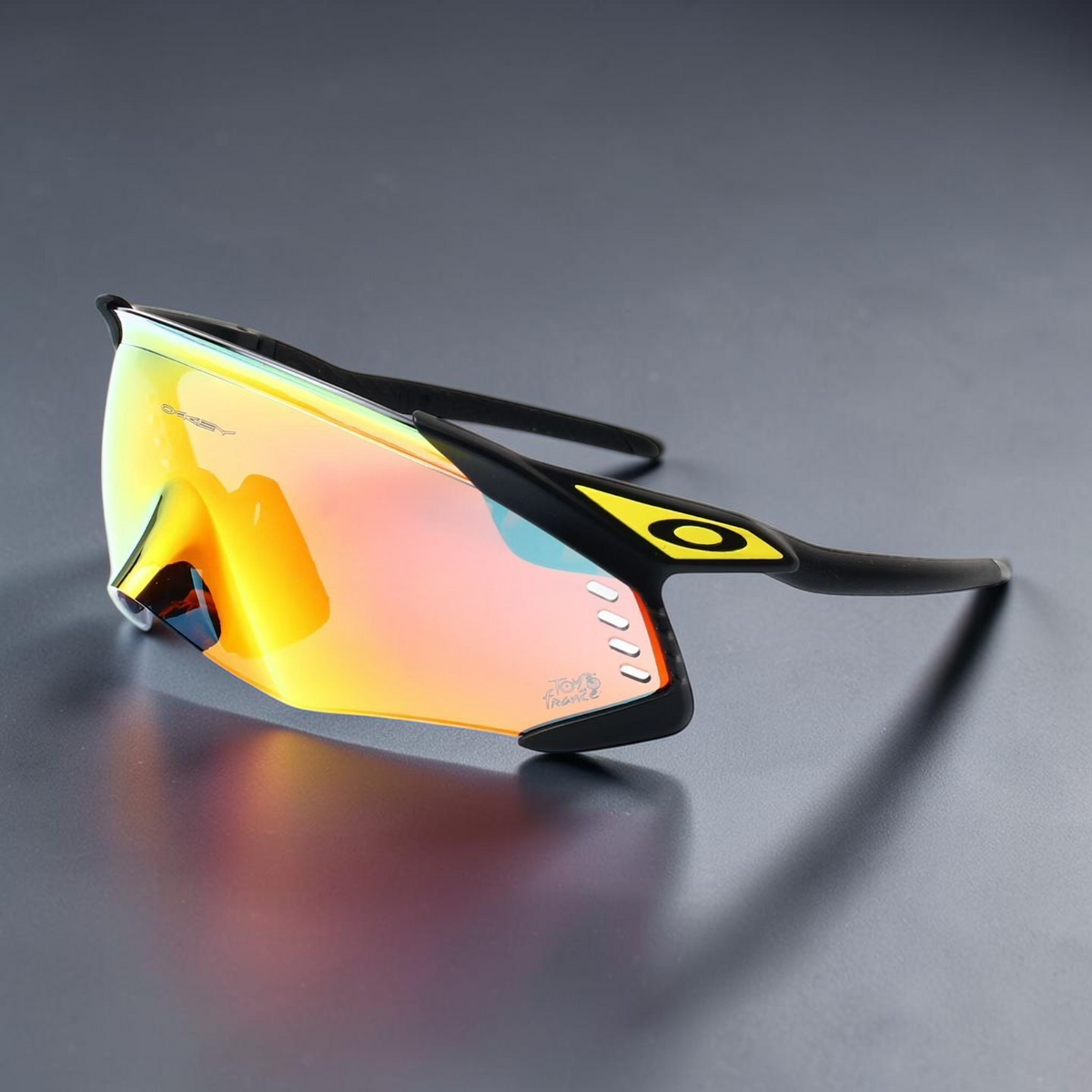Gafas de sol deportivas OakGlasses Kato Velo con montura negra y lente envolvente de espejo naranja iridiscente
